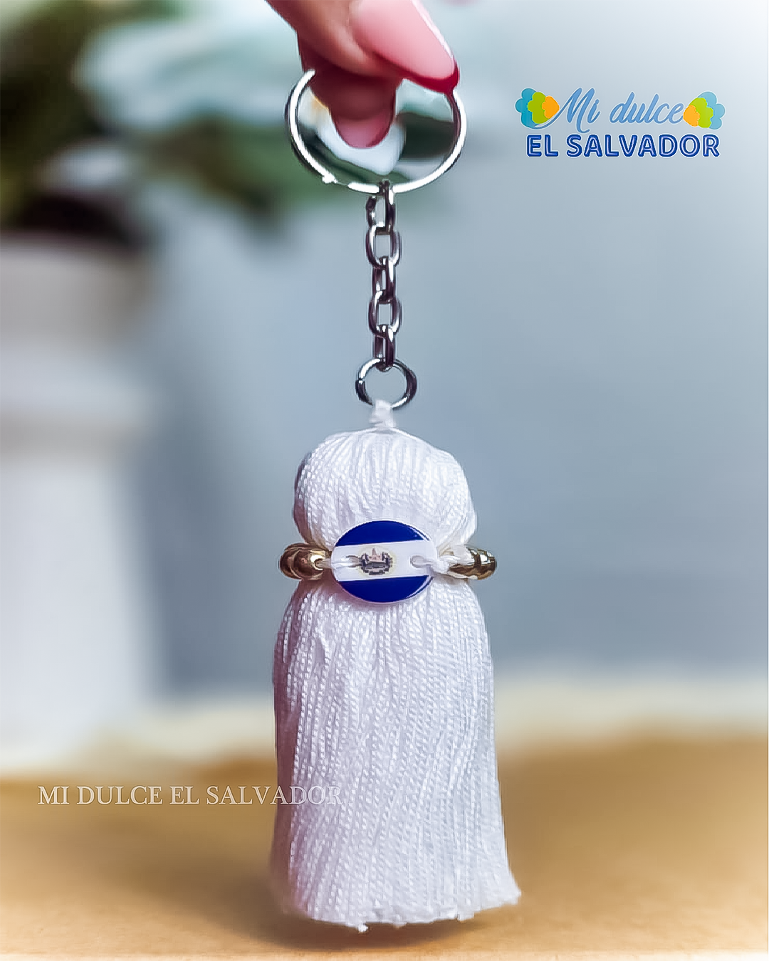 El Salvador tassel keychain