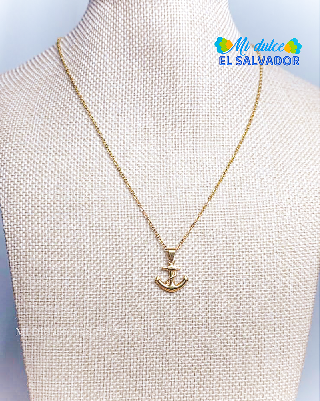 Anchor pendant necklace