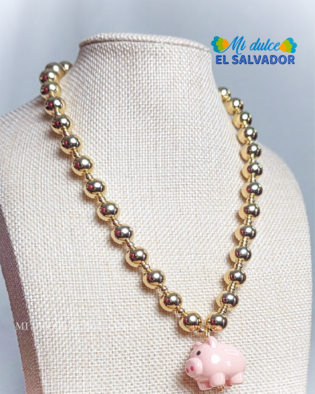 Chunky chain pig pendant